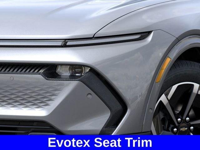 2025 Chevrolet Equinox EV Vehicle Photo in BROCKTON, MA 02301-7113