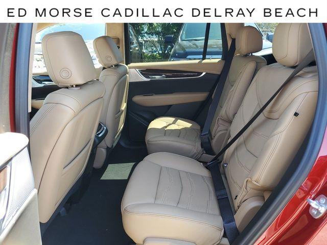 2024 Cadillac XT6 Vehicle Photo in DELRAY BEACH, FL 33483-3294