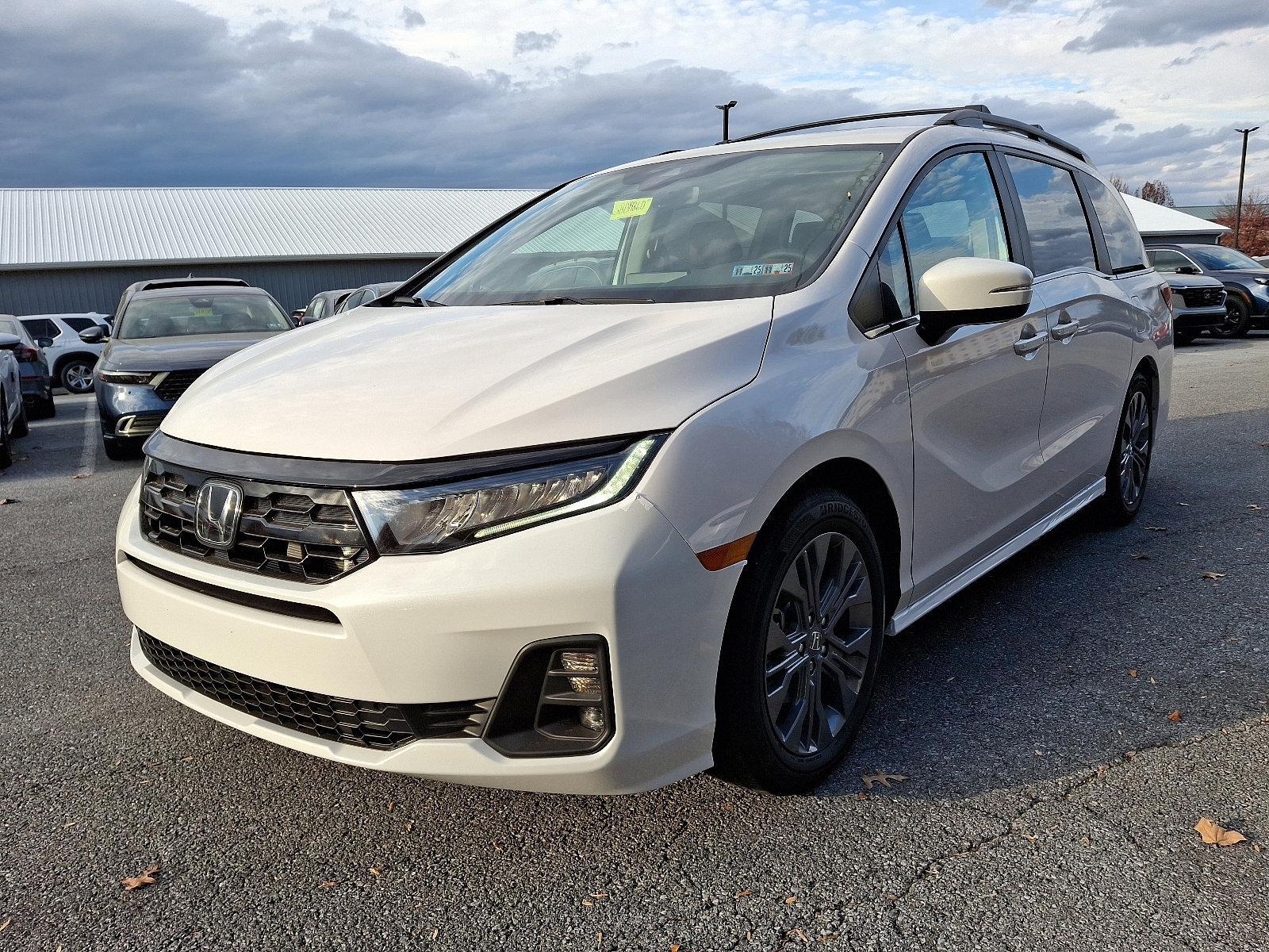 2025 Honda Odyssey Vehicle Photo in Harrisburg, PA 17111