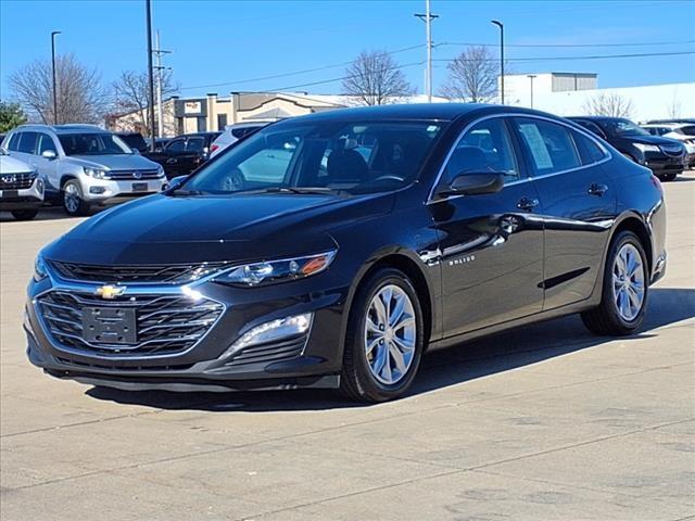 2023 Chevrolet Malibu Vehicle Photo in Peoria, IL 61615