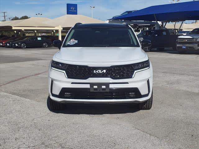 Used 2022 Kia Sorento SX with VIN 5XYRKDLF7NG117827 for sale in Decatur, TX