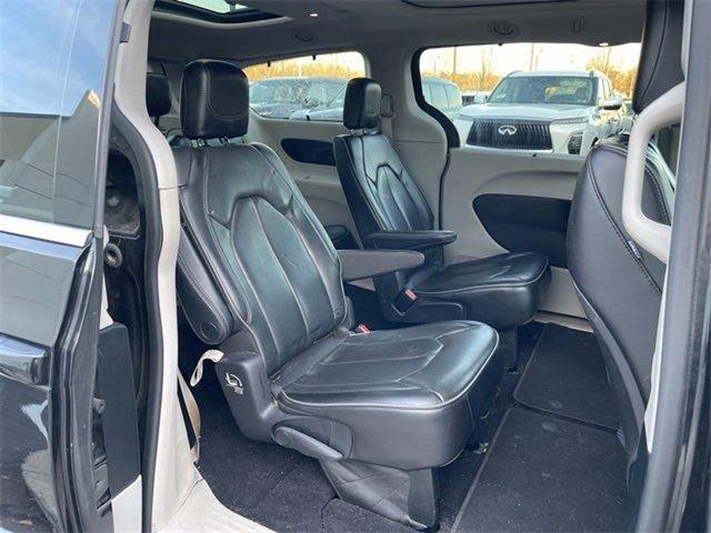 2019 Chrysler Pacifica Vehicle Photo in Willow Grove, PA 19090