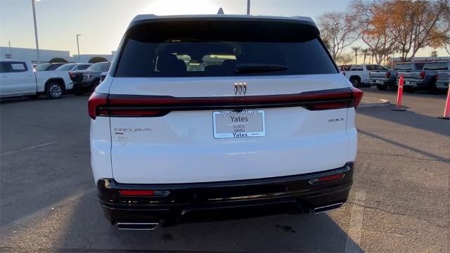 2025 Buick Enclave Vehicle Photo in GOODYEAR, AZ 85338-1310