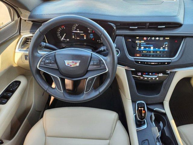 2018 Cadillac XT5 Vehicle Photo in SUGAR LAND, TX 77478-0000