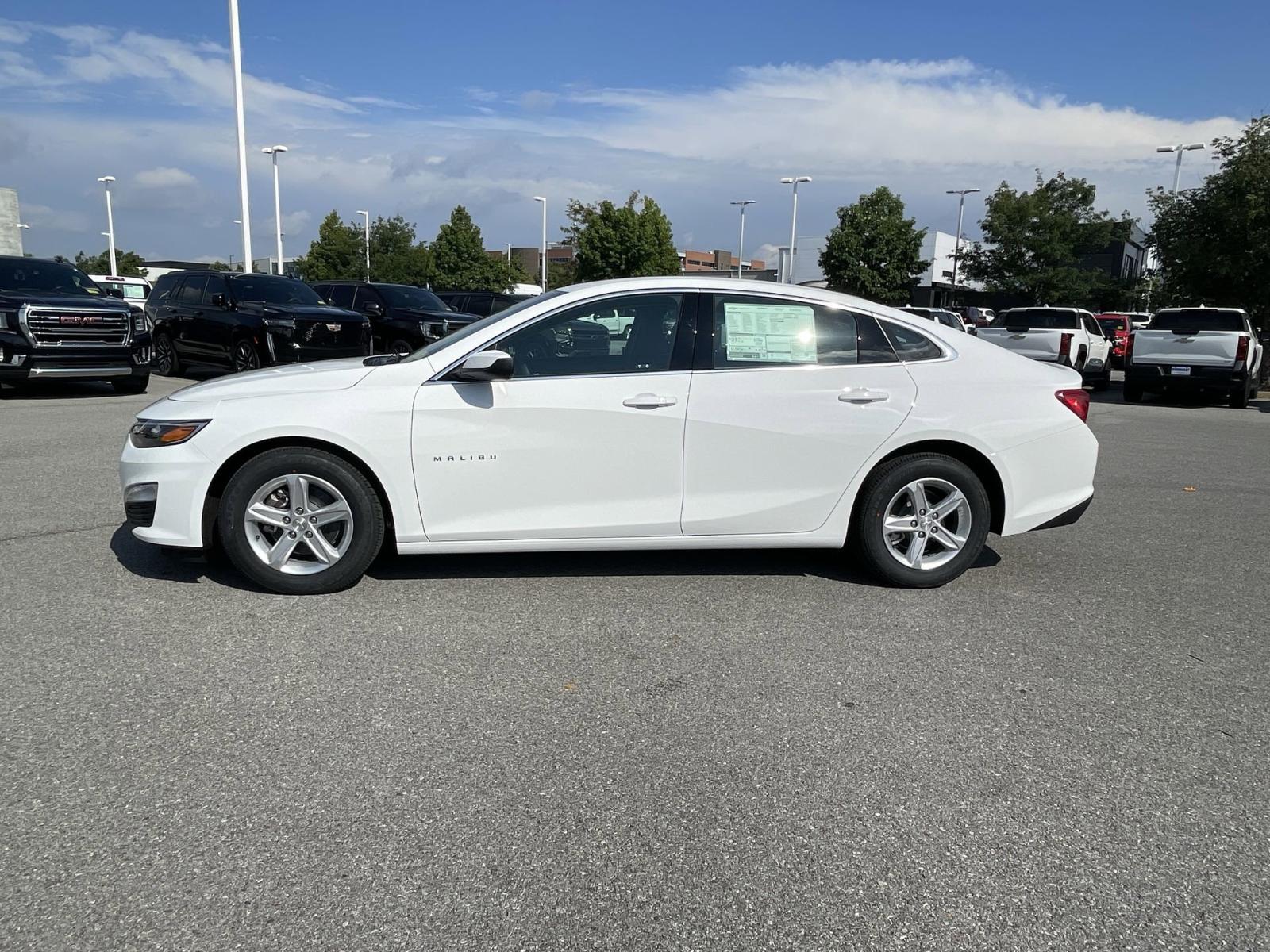 2025 Chevrolet Malibu Vehicle Photo in BENTONVILLE, AR 72712-4322