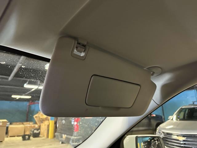 2021 Chevrolet Traverse Vehicle Photo in Roslyn, NY 11576
