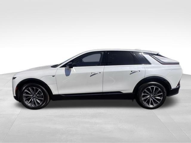 2025 Cadillac LYRIQ Vehicle Photo in DELRAY BEACH, FL 33483-3294