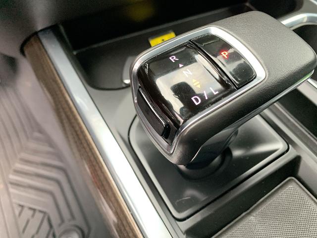 2022 Chevrolet Silverado 1500 Vehicle Photo in MOON TOWNSHIP, PA 15108-2571