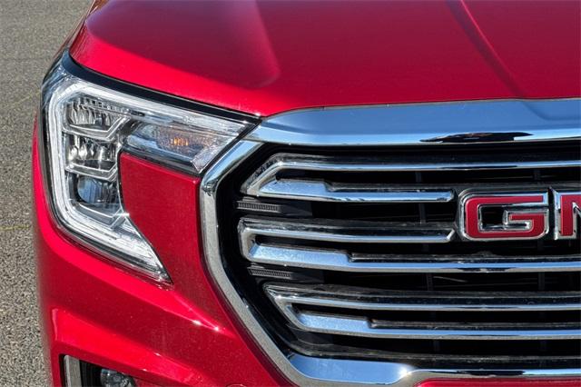 2024 GMC Terrain Vehicle Photo in ELK GROVE, CA 95757-8703