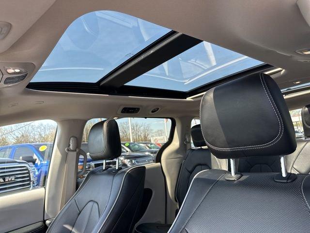 2021 Chrysler Pacifica Vehicle Photo in MEDINA, OH 44256-9631