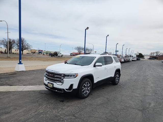 2023 GMC Acadia Vehicle Photo in HAYS, KS 67601-1994