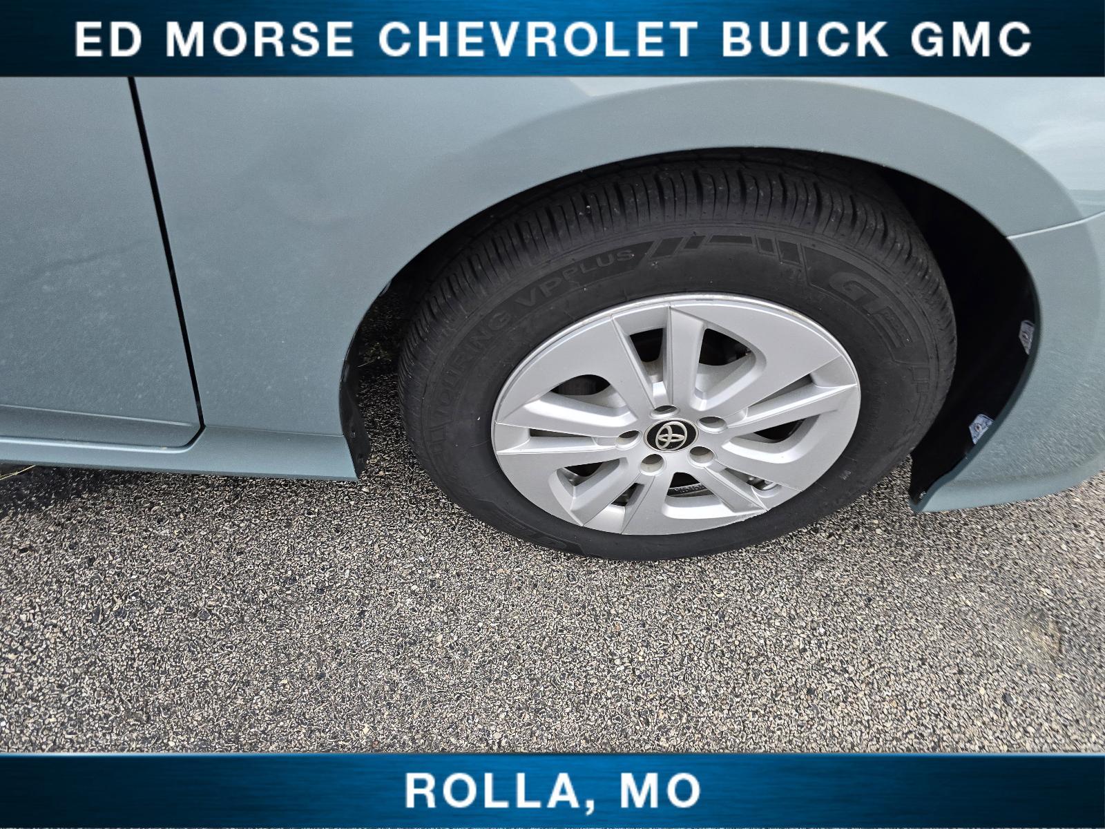 2016 Toyota Prius Vehicle Photo in Rolla, MO 65401