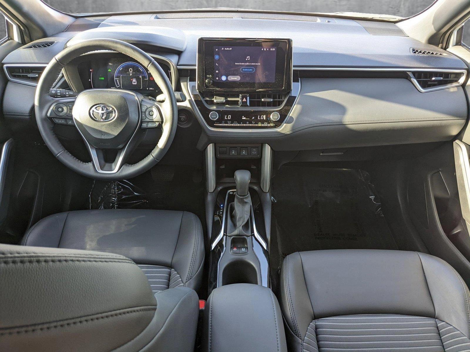 2024 Toyota Corolla Cross Vehicle Photo in Davie, FL 33331