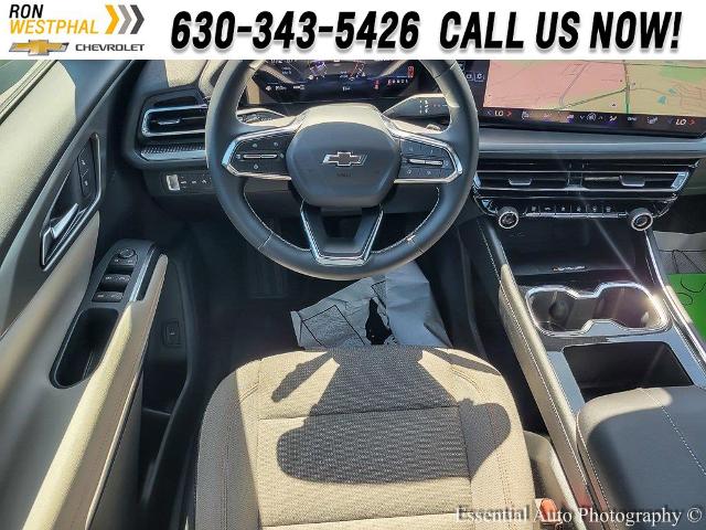 2025 Chevrolet Traverse Vehicle Photo in AURORA, IL 60503-9326