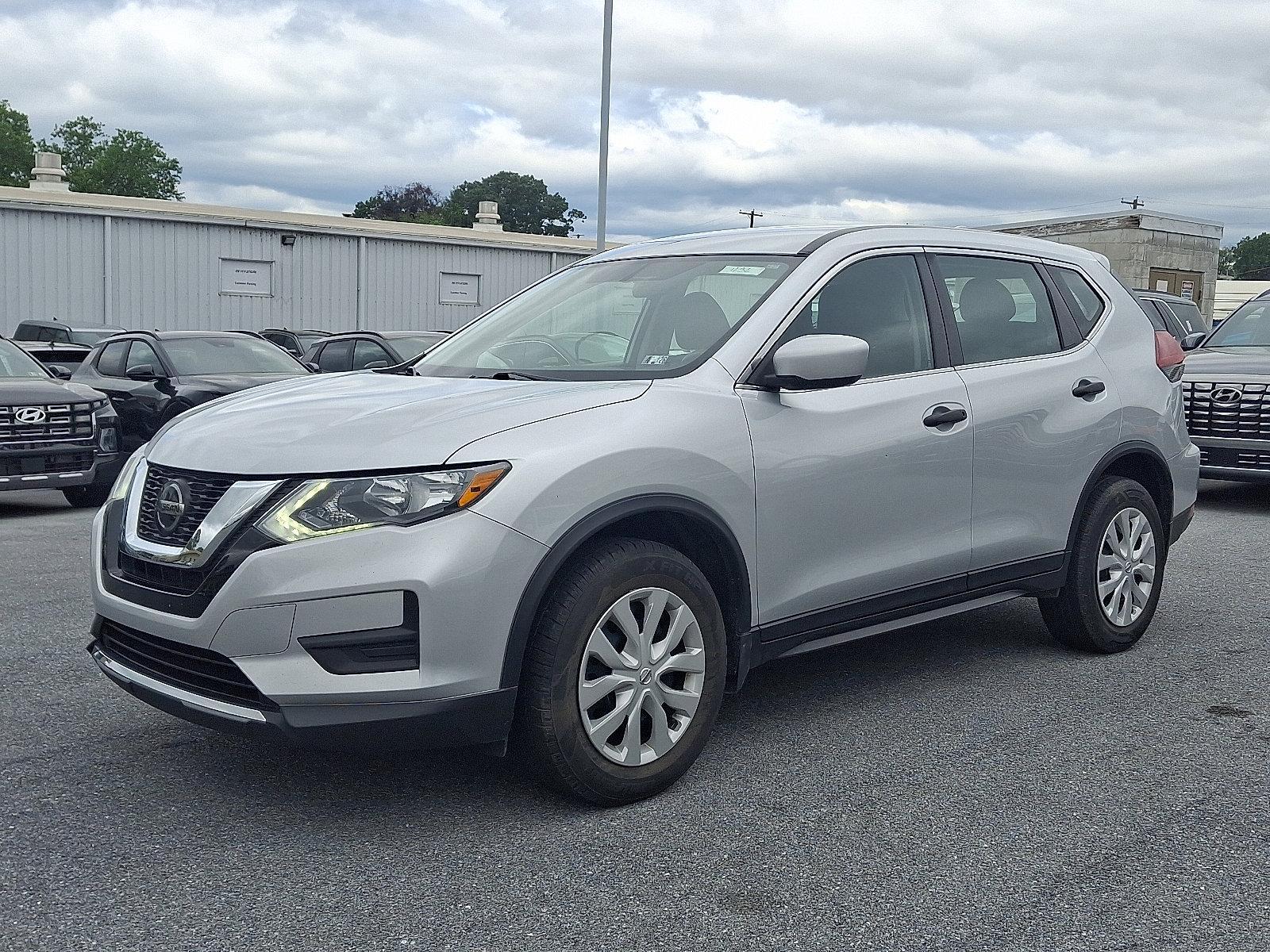 2018 Nissan Rogue Vehicle Photo in Harrisburg, PA 17111