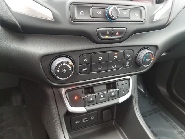 2022 GMC Terrain Vehicle Photo in ELYRIA, OH 44035-6349