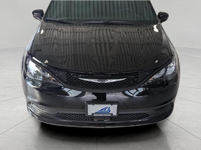 2025 Chrysler Voyager Vehicle Photo in Oshkosh, WI 54901