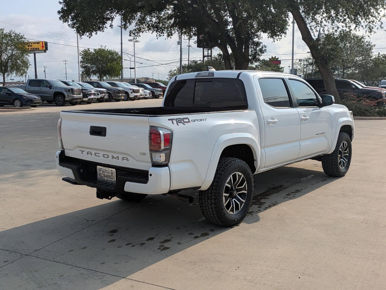 2022 Toyota Tacoma 2WD Vehicle Photo in SELMA, TX 78154-1460