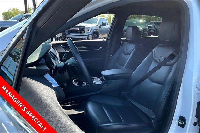 2021 Cadillac XT5 Vehicle Photo in TOPEKA, KS 66609-0000