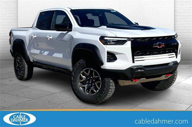2025 Chevrolet Colorado Vehicle Photo in KANSAS CITY, MO 64114-4502