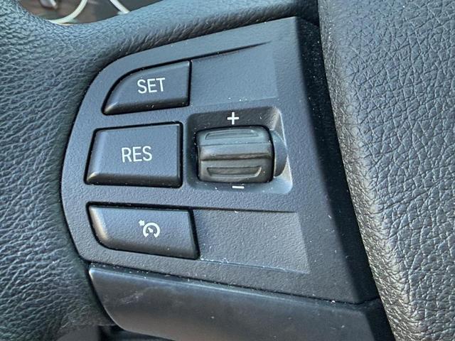 2018 BMW 320i xDrive Vehicle Photo in COLUMBIA, MO 65203-3903