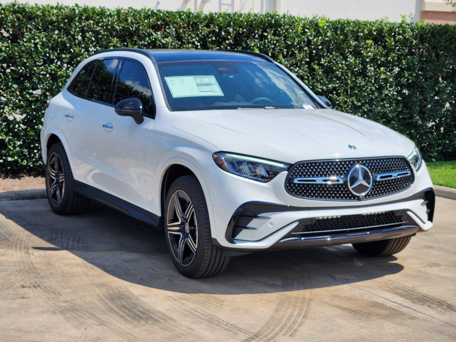 2025 Mercedes-Benz GLC Vehicle Photo in HOUSTON, TX 77079