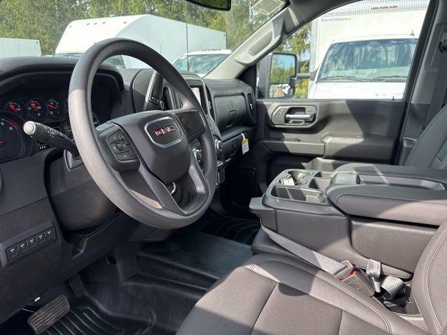 2024 GMC Sierra 2500 HD Vehicle Photo in MEDINA, OH 44256-9631