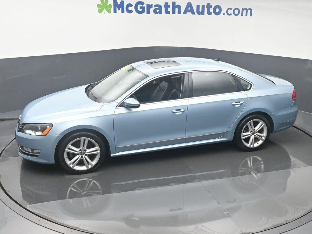 2012 Volkswagen Passat Vehicle Photo in Marion, IA 52302