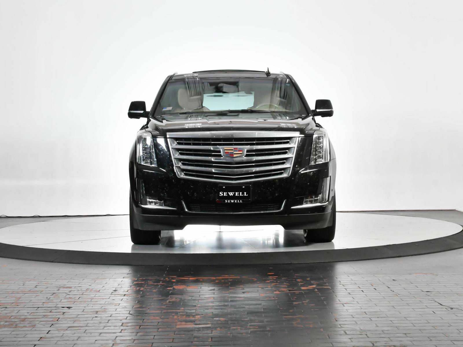 2019 Cadillac Escalade Vehicle Photo in DALLAS, TX 75235