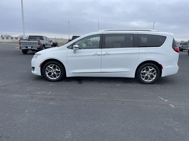 Used 2019 Chrysler Pacifica Limited with VIN 2C4RC1GG2KR628206 for sale in Belle Plaine, Minnesota