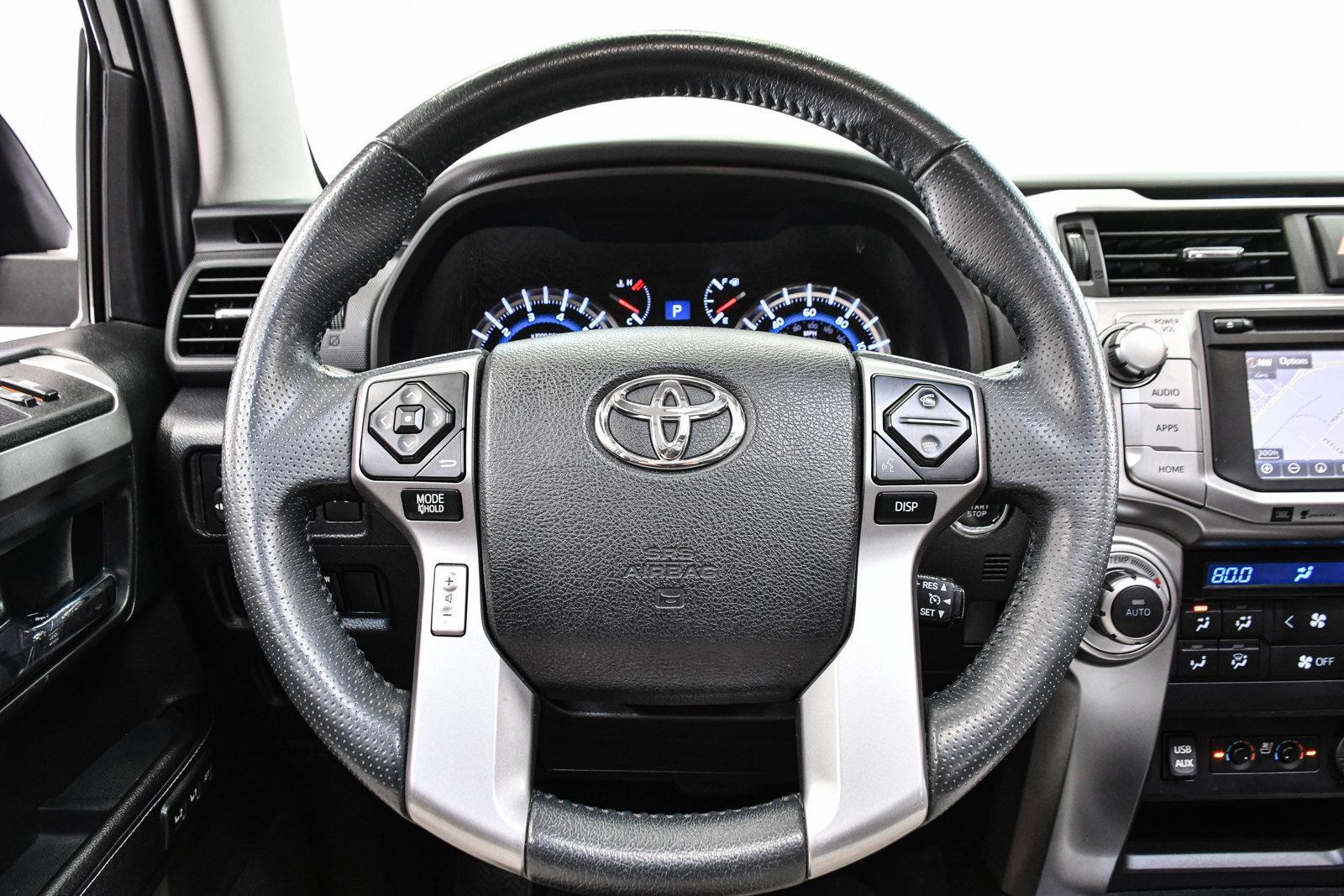 2017 Toyota 4Runner Vehicle Photo in DALLAS, TX 75235