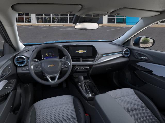 2025 Chevrolet Trax Vehicle Photo in MOON TOWNSHIP, PA 15108-2571