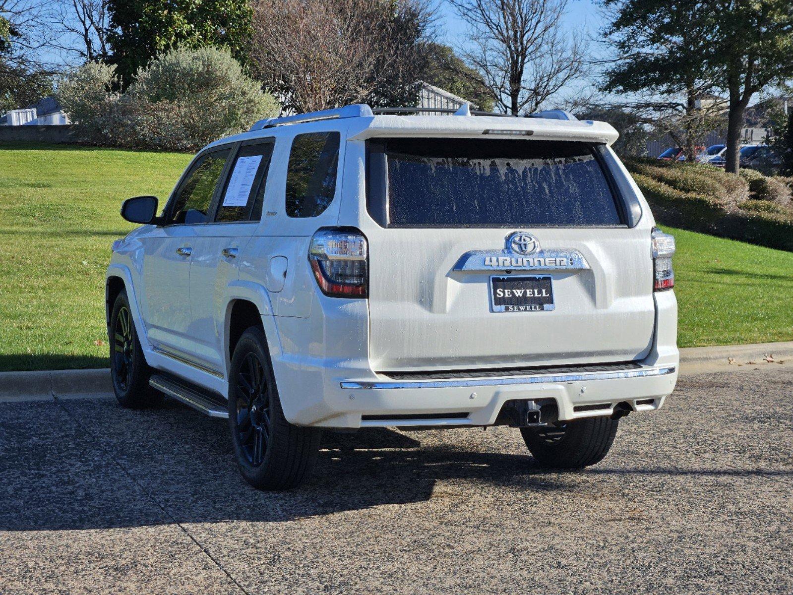 2019 Toyota 4Runner Vehicle Photo in FORT WORTH, TX 76132