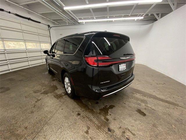 2023 Chrysler Pacifica Vehicle Photo in PORTLAND, OR 97225-3518