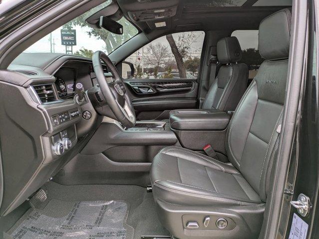 2023 GMC Yukon XL Vehicle Photo in SELMA, TX 78154-1459