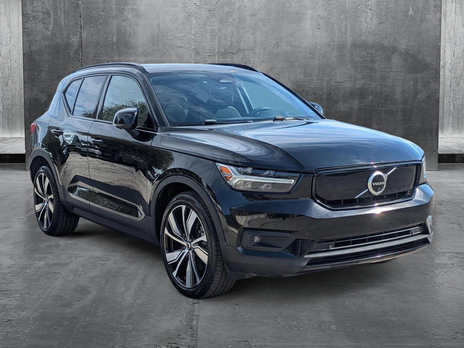 2022 Volvo XC40 Recharge Pure Electric Vehicle Photo in Jacksonville, FL 32244