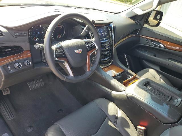 2017 Cadillac Escalade Vehicle Photo in POMPANO BEACH, FL 33064-7091