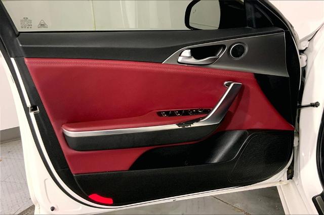 2020 Kia Stinger Vehicle Photo in Lees Summit, MO 64086