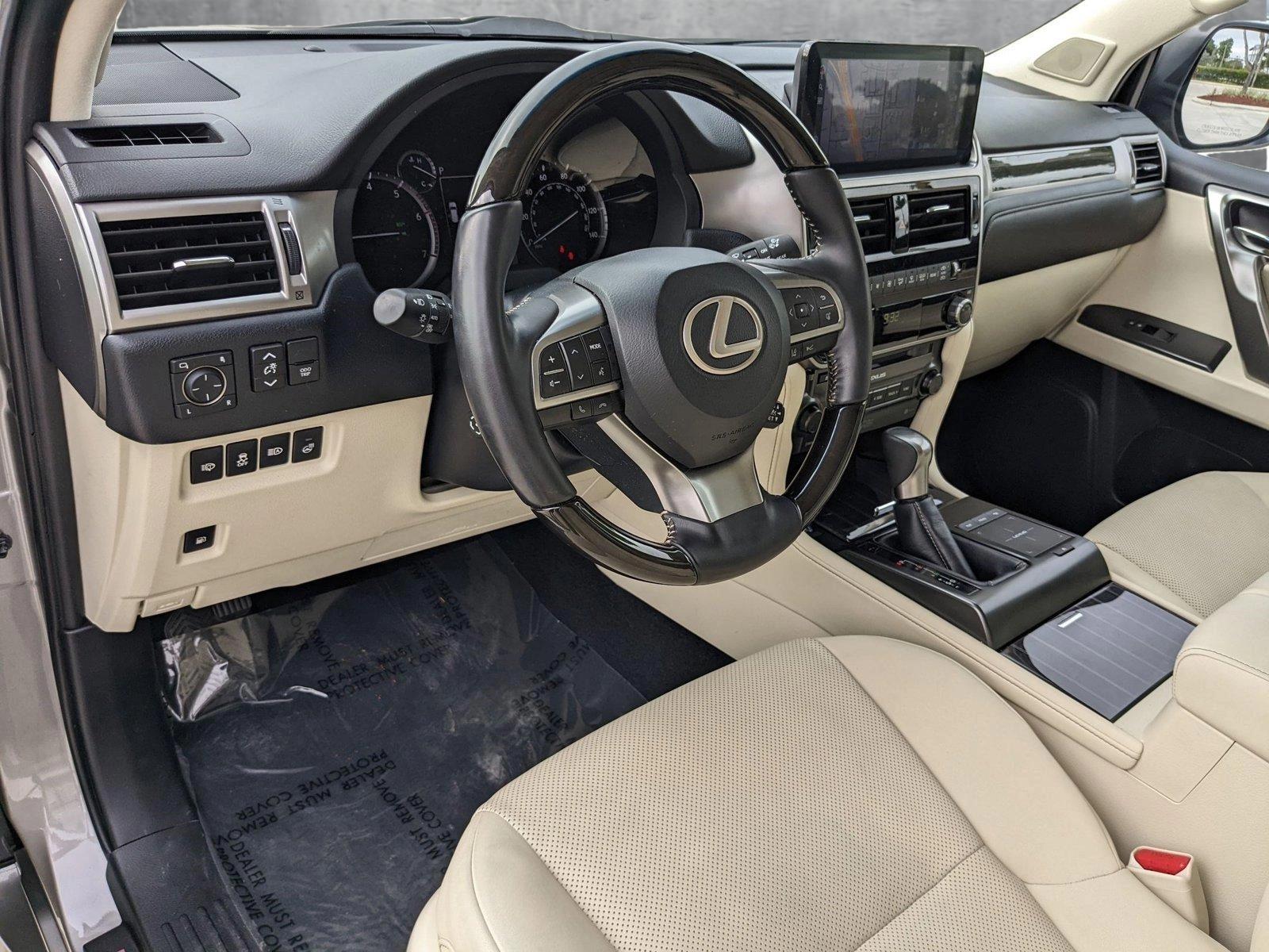 2023 Lexus GX 460 Vehicle Photo in Davie, FL 33331