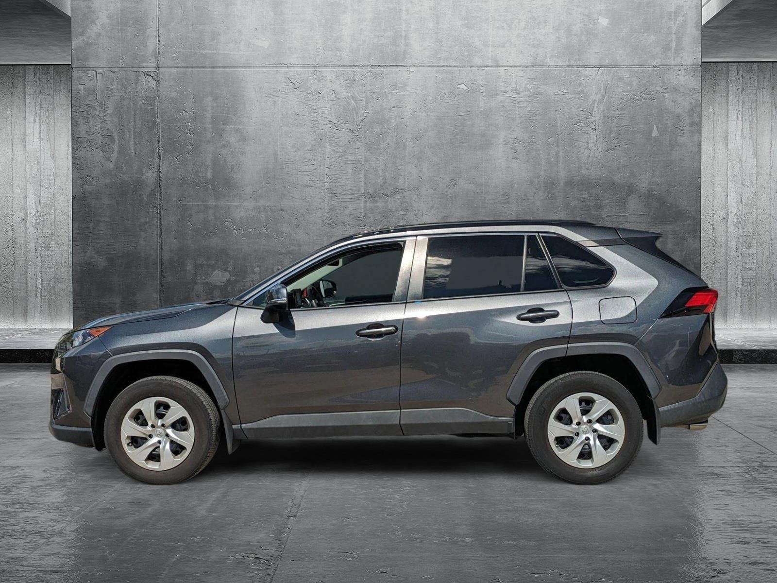 2019 Toyota RAV4 Vehicle Photo in Pembroke Pines , FL 33027