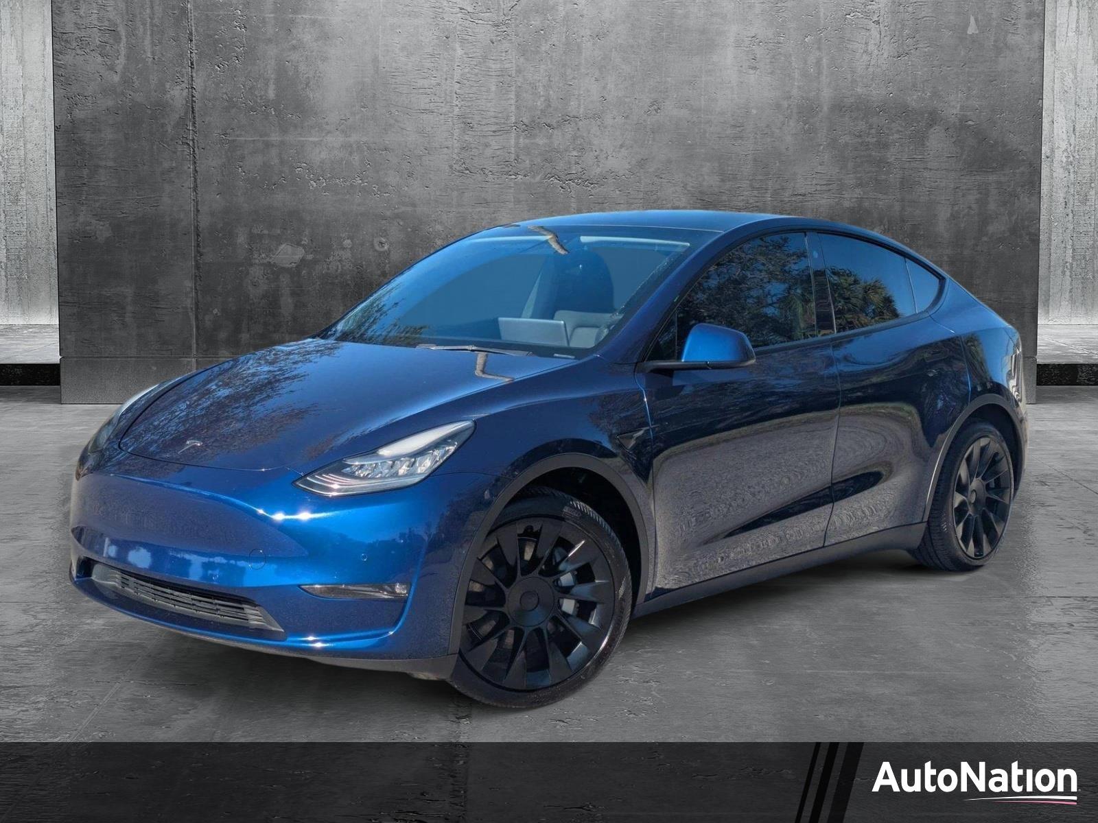 2021 Tesla Model Y Vehicle Photo in Sarasota, FL 34231