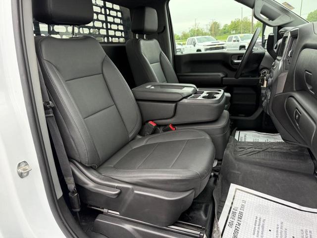 2023 Chevrolet Silverado 3500 HD CC Vehicle Photo in COLUMBIA, MO 65203-3903