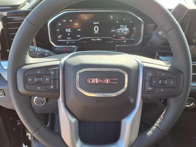 2024 GMC Sierra 1500 Vehicle Photo in EMPORIA, VA 23847-1235