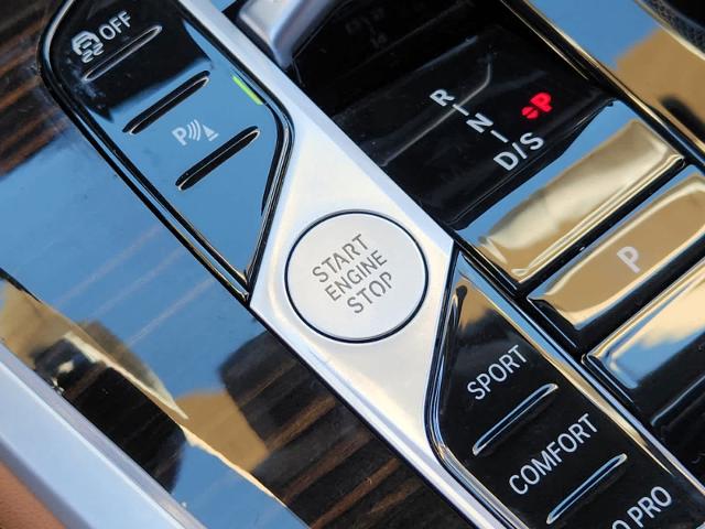2025 BMW X5 xDrive40i Vehicle Photo in PLANO, TX 75024