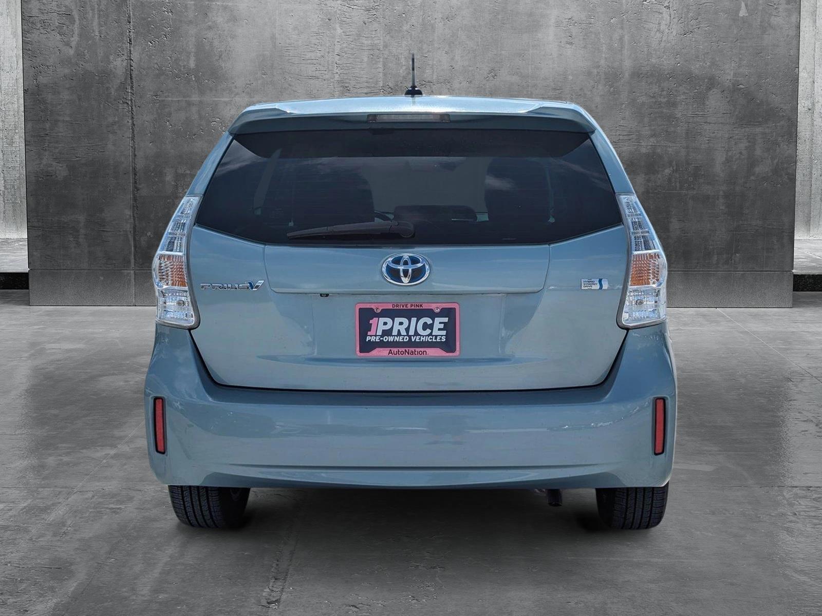 2014 Toyota Prius v Vehicle Photo in Ft. Myers, FL 33907