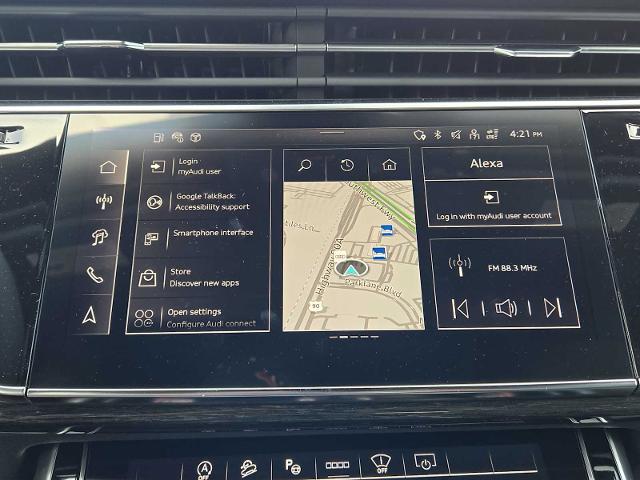 2025 Audi Q7 Vehicle Photo in SUGAR LAND, TX 77478