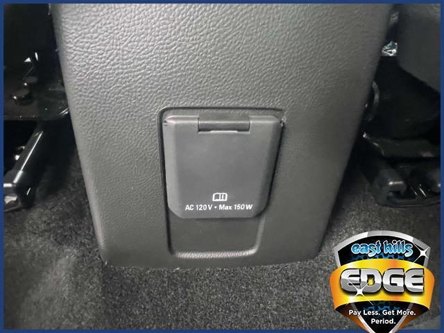 2022 Chevrolet Trax Vehicle Photo in Roslyn, NY 11576