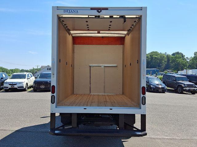 2025 Chevrolet Express Cutaway 3500 Vehicle Photo in DANBURY, CT 06810-5034