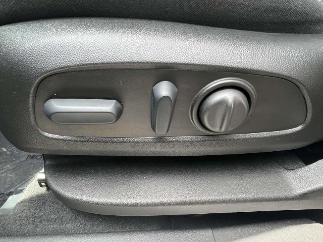 2022 Chevrolet Equinox Vehicle Photo in Roslyn, NY 11576