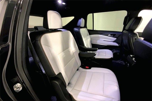 2024 Chevrolet Traverse Vehicle Photo in KANSAS CITY, MO 64114-4502